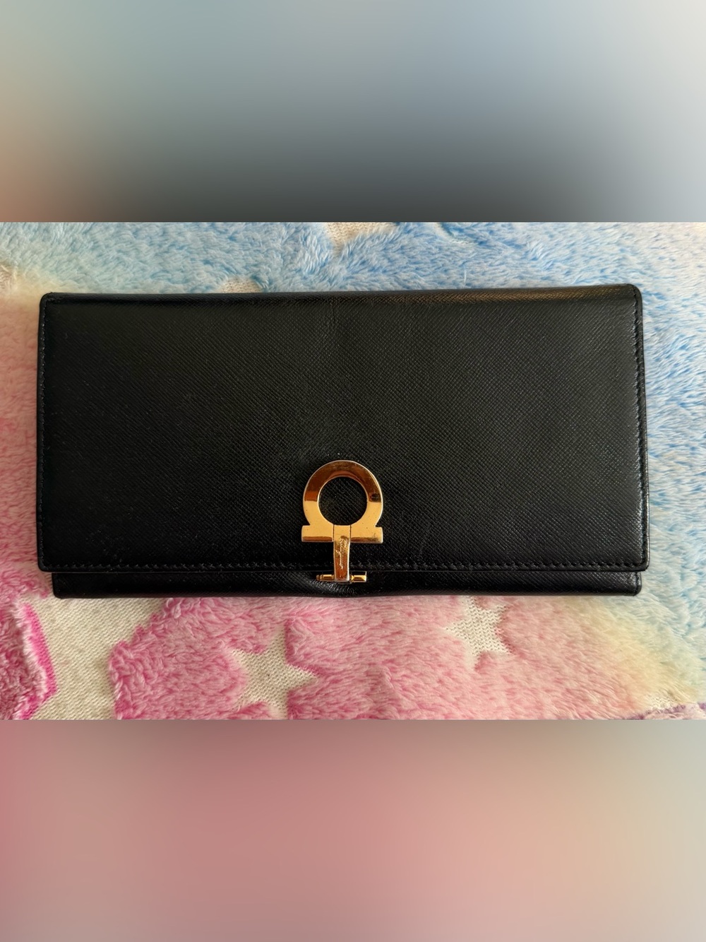 Authentic Ferragamo Black Leather Women's Long Clasp Wallet